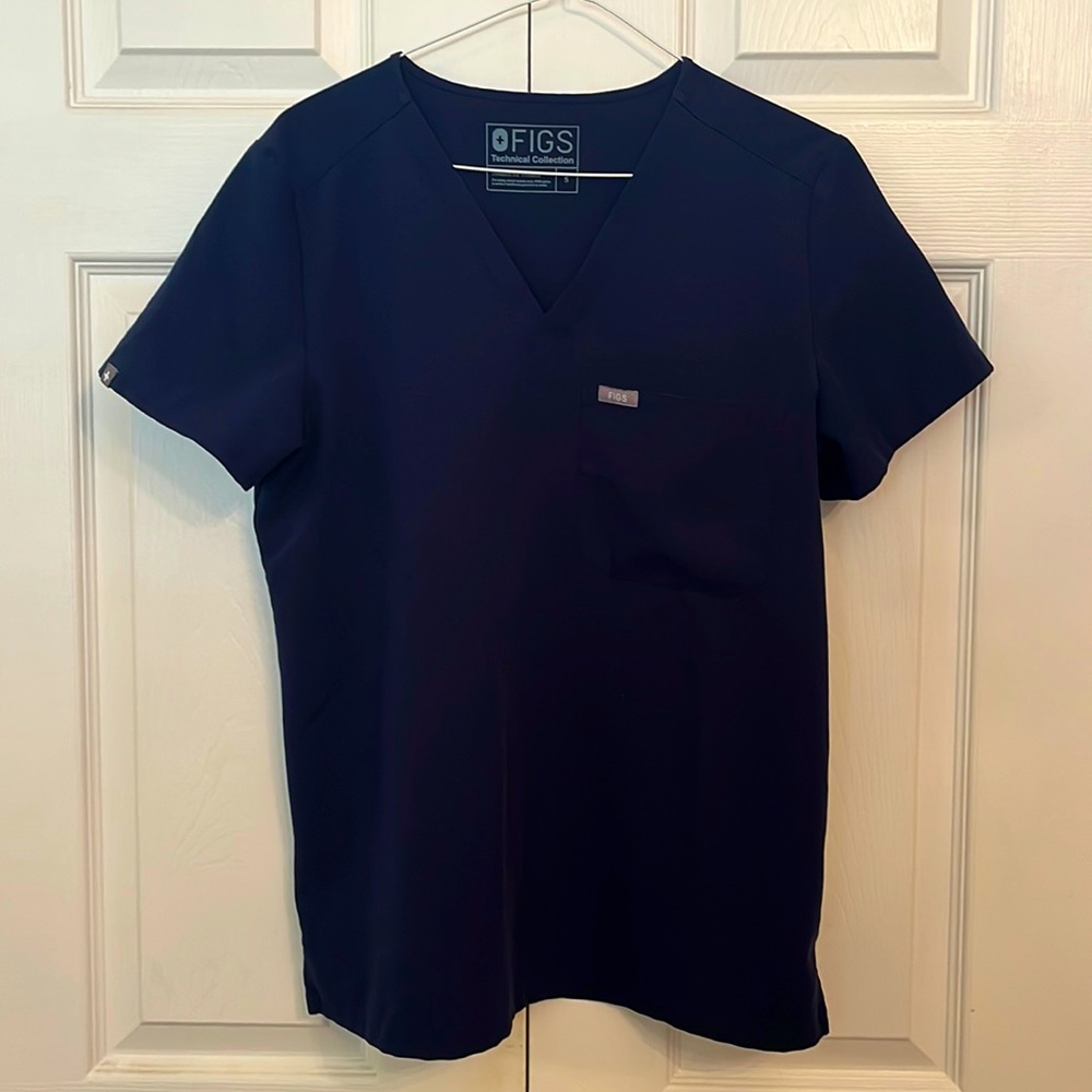 Figs navy scrub top size small